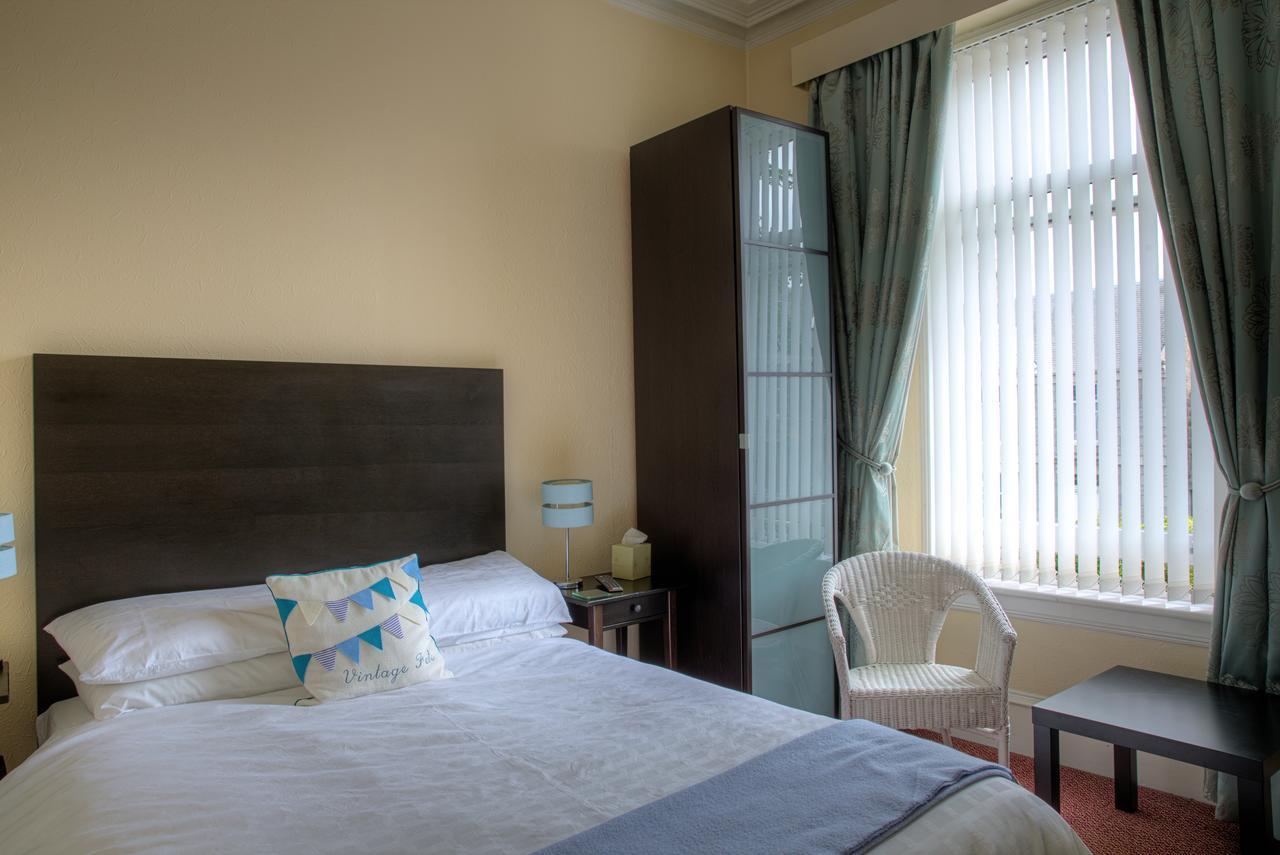 Double Room with Shared Bathroom